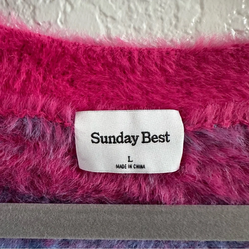 Aritzia Sunday Best Fuzzy Cropped Cardigan Striped Mohair Look Size L - Picture 2 of 7